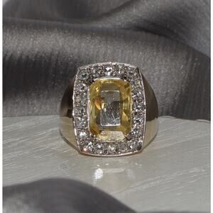 18k Yellow Gold Yellow Sapphire & Diamond Ring 16.5G / Sz 7
